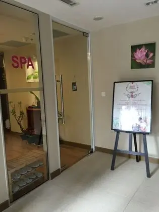 Bluesky Serviced Apartment Airport Plaza - Spa