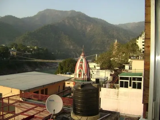 BlueStays Hostel