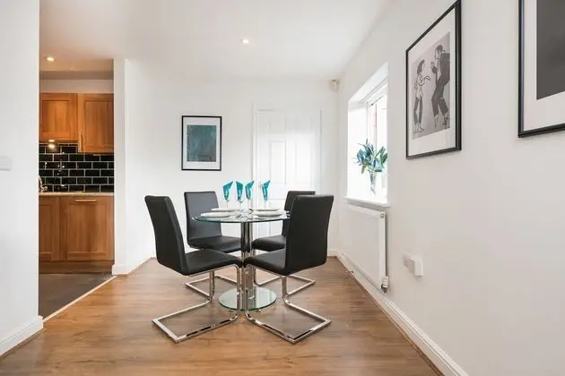 Bluestone Apartments - Didsbury - Oda Düzeni