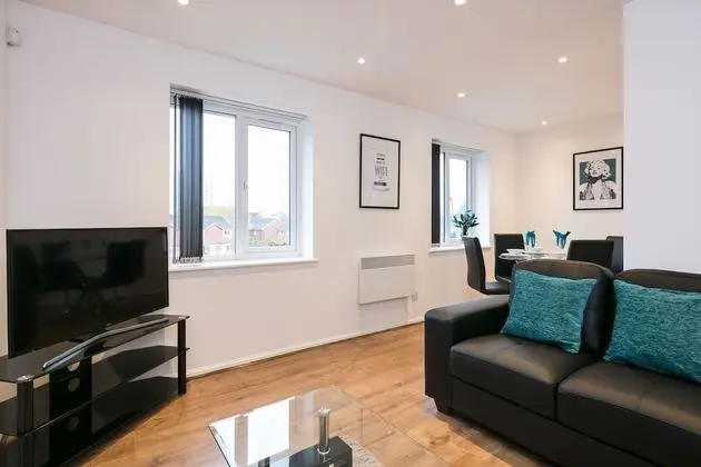 Bluestone Apartments - Riverside