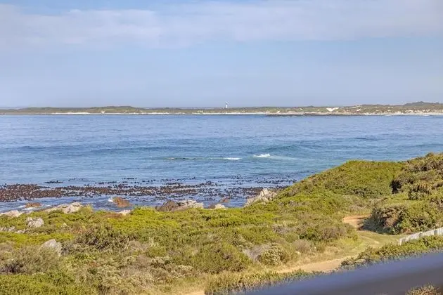 Blueview on Silversand