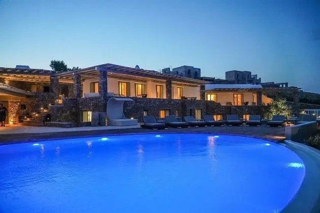 Bluewave Villa