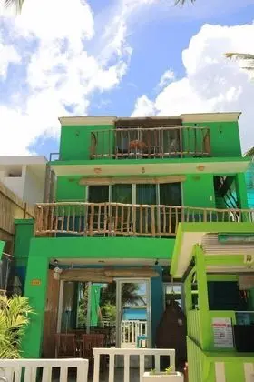 Bluewaves Beach House - Dış Mekan