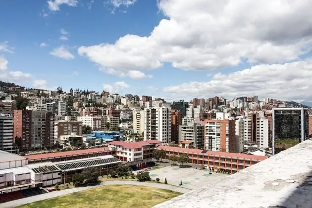 Bluezone Apartments