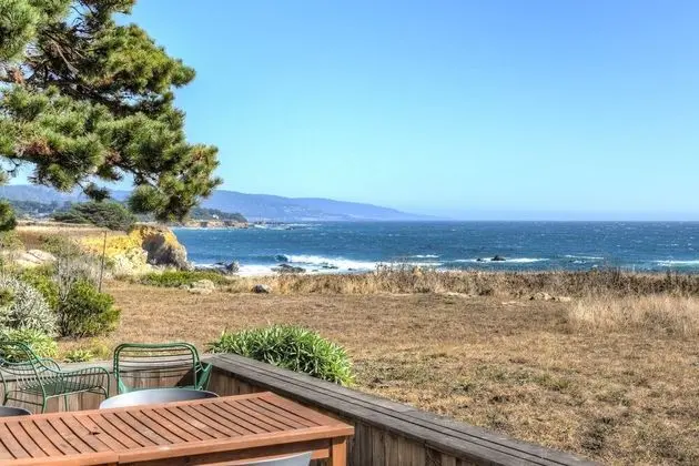 The Bluff House