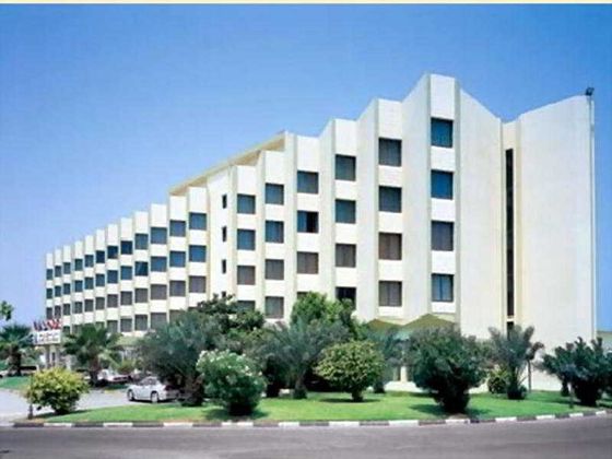 BM Beach Hotel