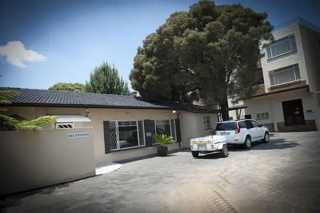 BM Gardens Apartment Hotel - Dış Mekan