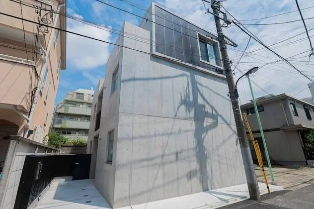 bmj Hyakunincho