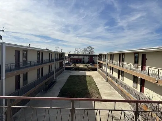B'more Inn - Dış Mekan