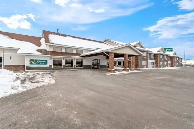 Boarders Inn & Suites by Cobblestone Hotels - Supe - Öne Çıkan Resim
