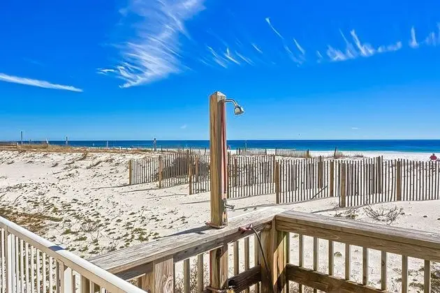 Boardwalk Condos by Hosteeva - Plaj
