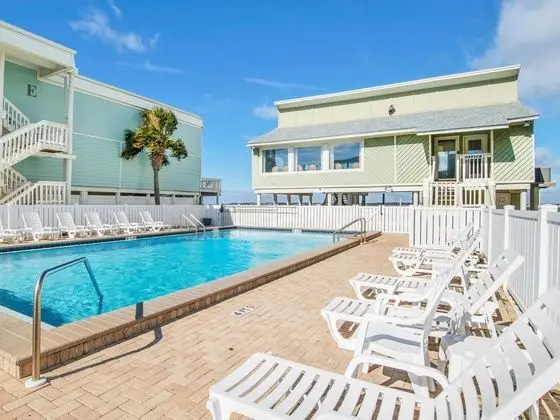 Boardwalk Townhomes #17a - Havuz