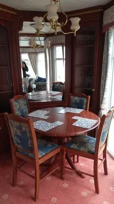 The Boat House Chalet, Boat of Garten, Near Aviemore, Sleeps 6 - Yerinde Yemek