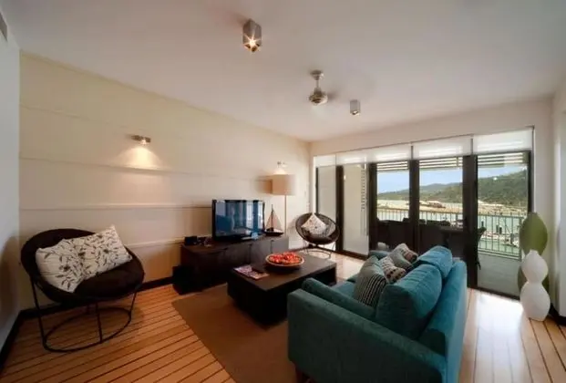 The Boathouse Apartments - Oda