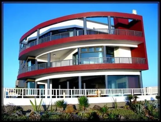 Boathouse Bed & Breakfast