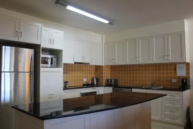The Boathouse Luxury Apartments - Mutfak