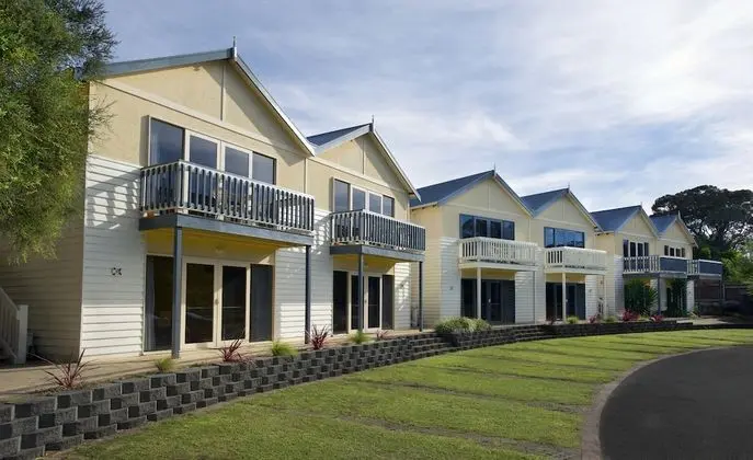 Boathouse Resort Studios & Suites - Dış Mekan