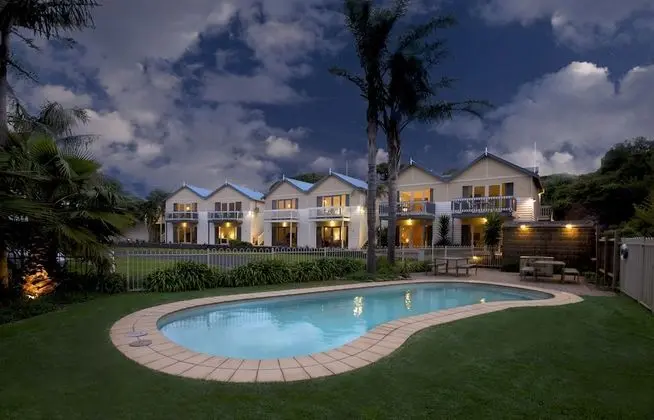 Boathouse Resort Studios & Suites - Havuz