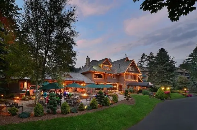 Bob Timberlake Inn at Chetola Resort