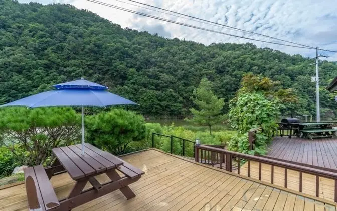 Boeun Supsogui Hayan Pension