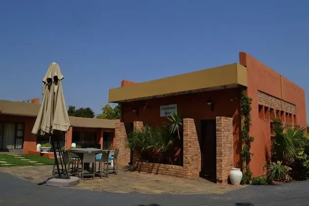 Boga Legaba Guest House & Conference Centre