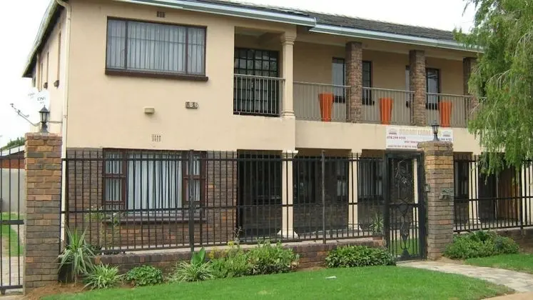 Bogadi B&B