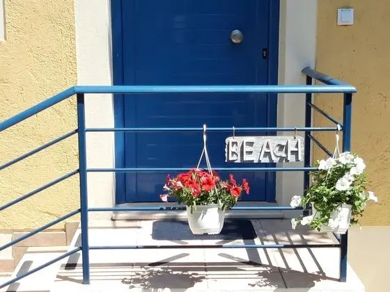Bohemia Beach House: Comfortable Villa on the Beautiful North-east Coast! - Dış Mekan