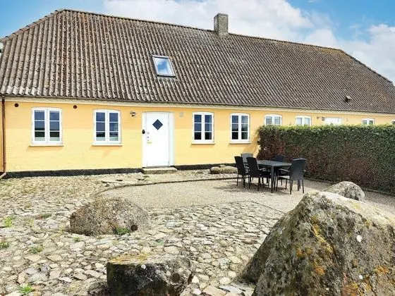 Bohemian Apartment in Faaborg near Sea