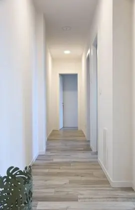 Bologna Accommodation - Fiera - Lobi
