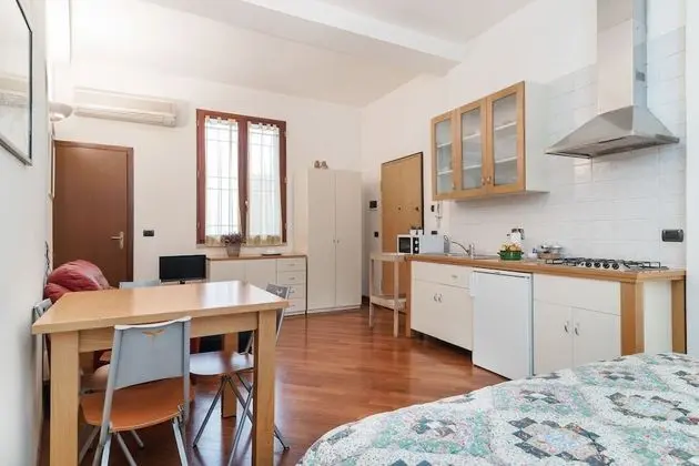 Bologna Central Studio