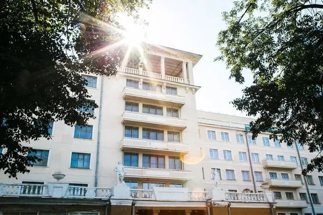 Bolshoy Ural Hotel - Dış Mekan