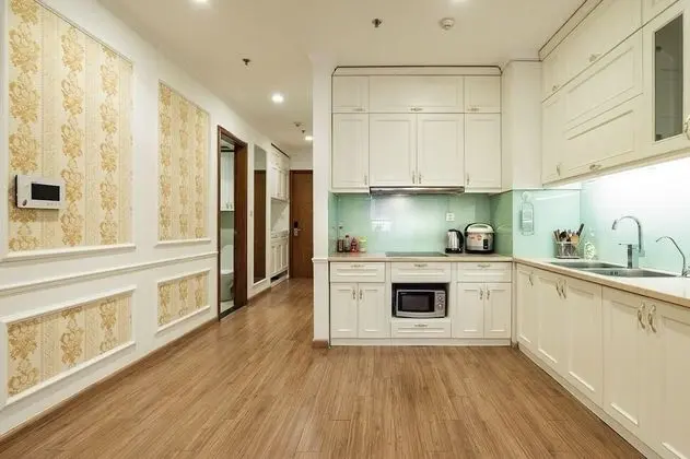 Bom Homestay Vinhomes Times City - Mutfak