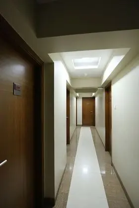 Hotel Bombay International - İç Mekan