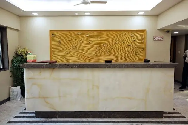 Hotel Bombay International - Lobi