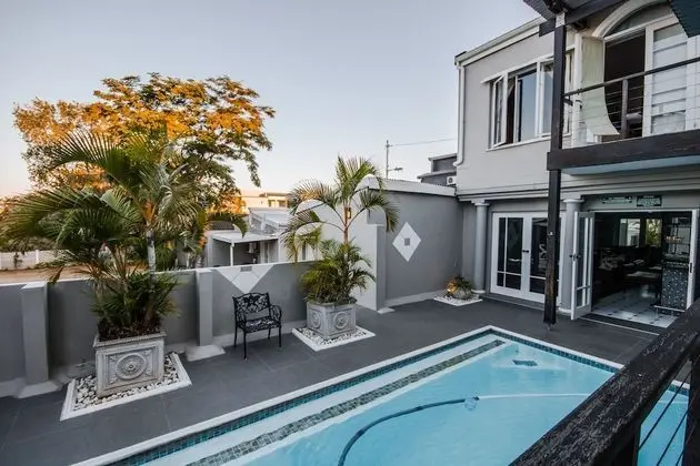 Bon Ami Guest House