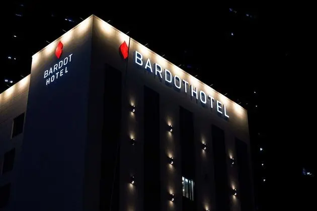 BON Hotel