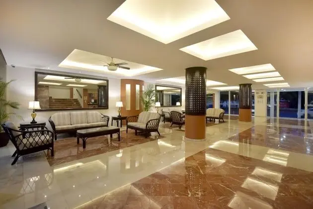 Hotel Bonampak - Dış Mekan