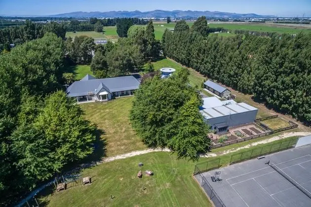 Bond Estate Luxury Accommodation
