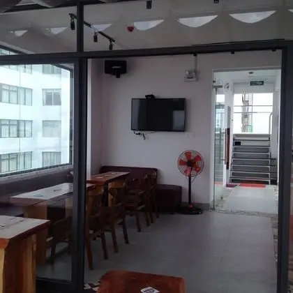 Bondi Backpackers Nha Trang - Hostel - Yerinde Yemek