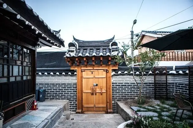 BongHwangJae Hanok