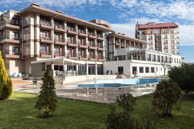 Bonjur Hotel Thermal & Wellness Club - Dış Mekanlar