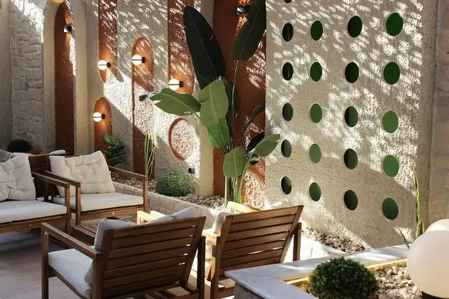 Bonnie City Hotel - Dış Mekan