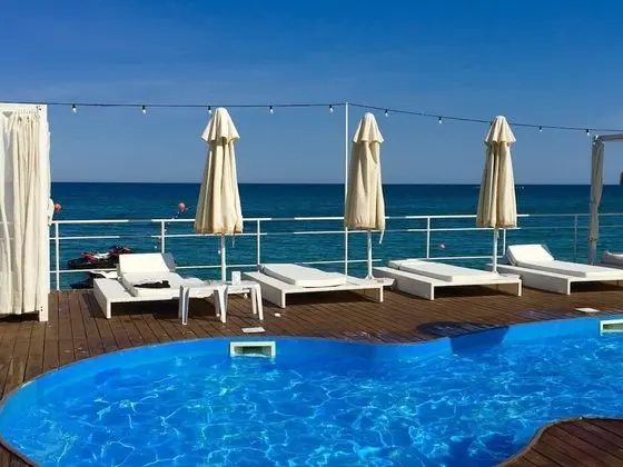 Bono Beach Hotel