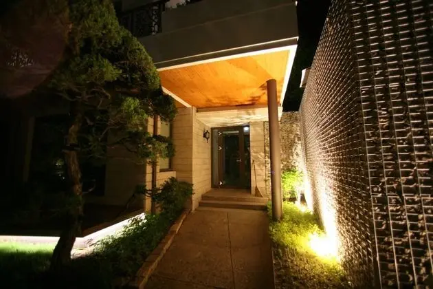 Bonum 1957 Hanok and Boutique