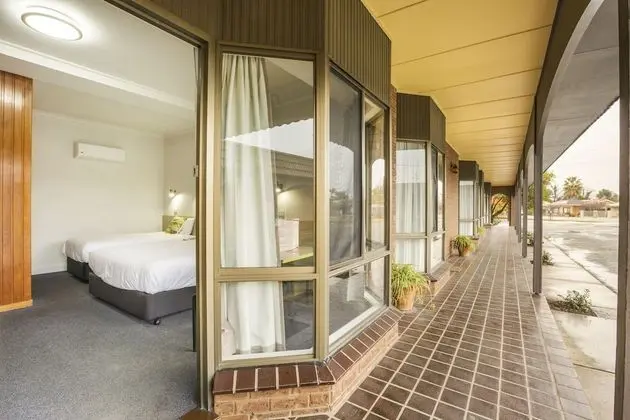 Boomerang Hotel