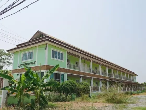 Boonying Place