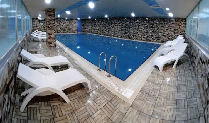 Borapark Otel - Havuz