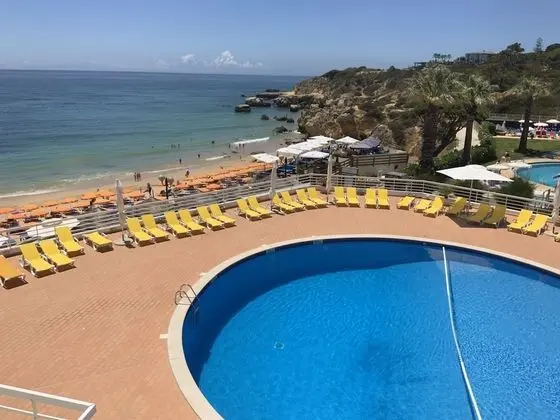 Borda d'Água, Praia da Oura