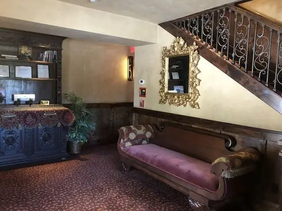 Border House at Crystal Bay Casino - İç Mekan
