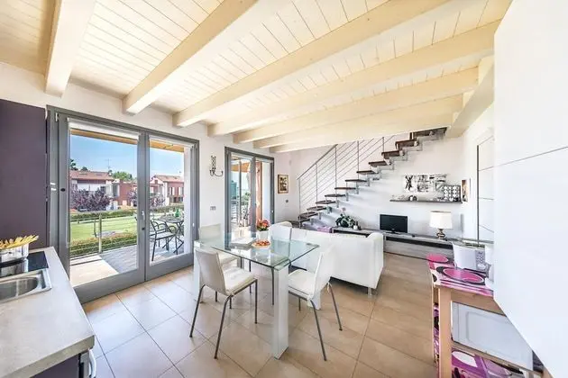 Borgo Gasparina A23 con Piscina by Wonderful Italy - Oda